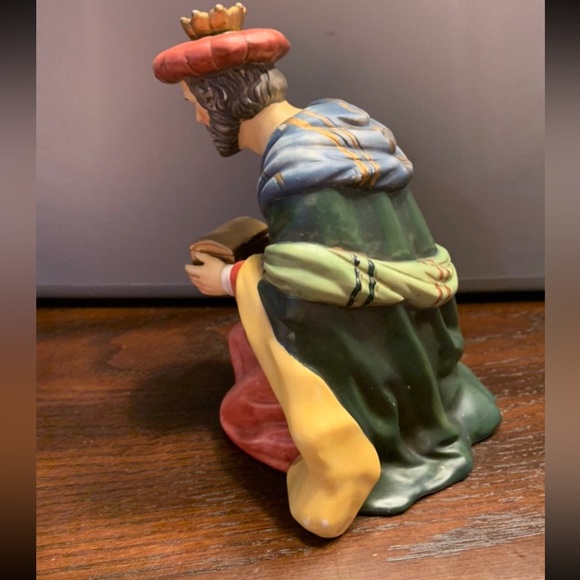 Vtg O'well Christmas Nativity Figurine Wiseman 8" Handpainted Bisque Porcelain - Picture 6 of 8